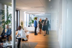adp group amenagement collaborateurs
