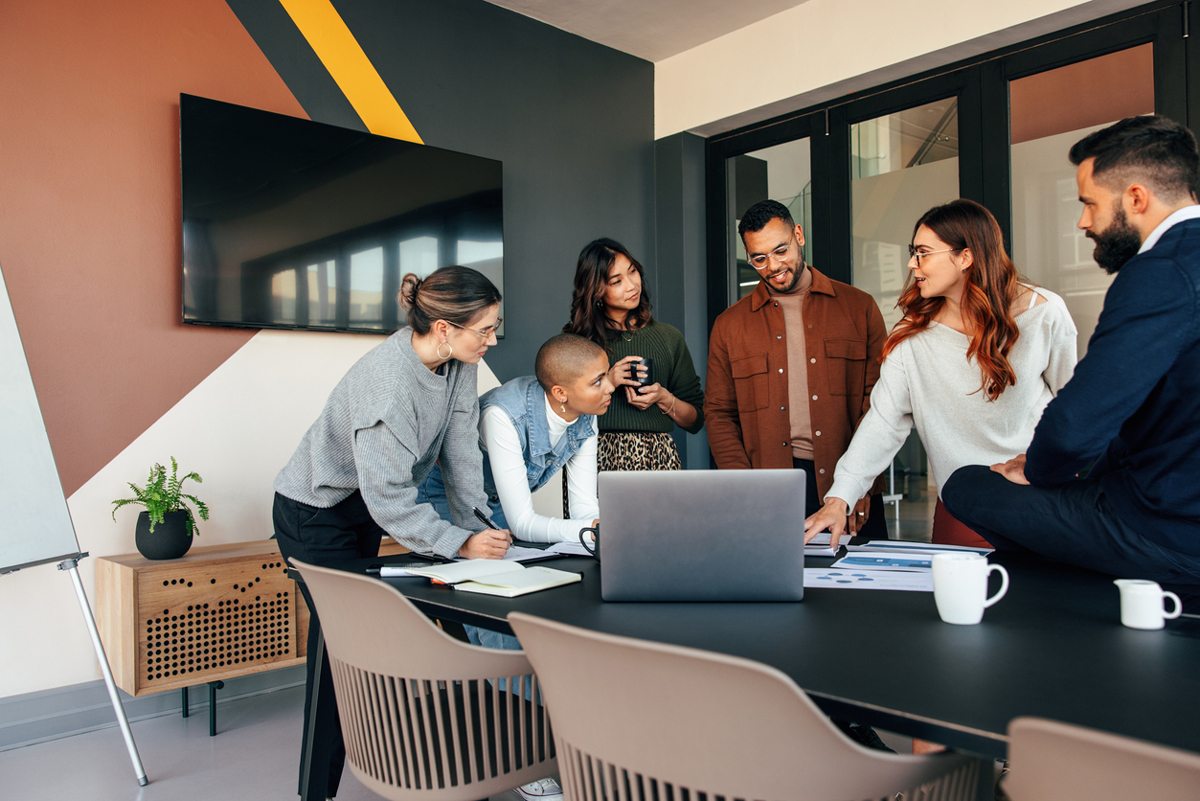 Vos espaces professionnels sont-ils aménagés pour apporter bien-être, motivation et épanouissement à vos collaborateurs ? 2 amenagement espace bureau travail collaborateurs