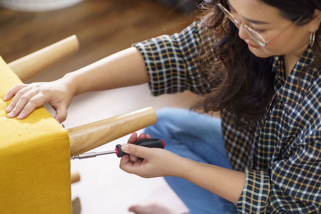 Recyclage du mobilier de bureau : comment donner une seconde vie à votre matériel ? 1 recycler bricolage fauteuil