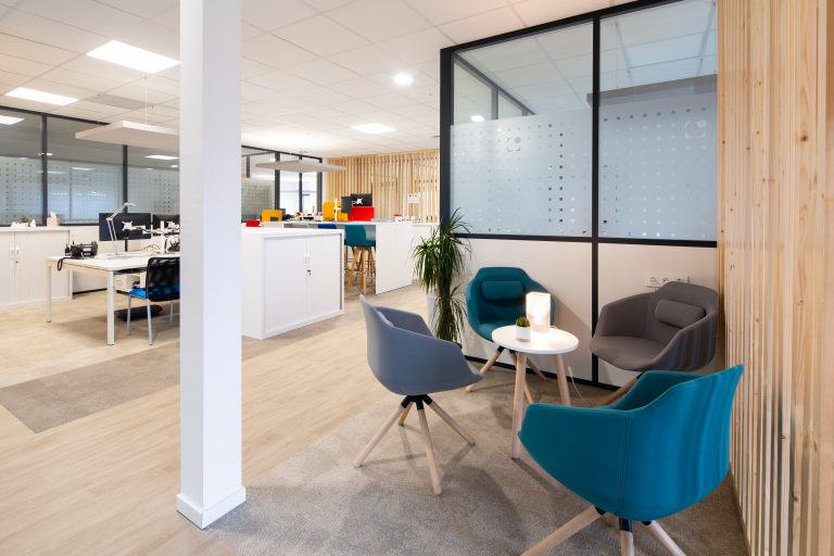Bureaux de Groupe Qualiconsult, livrés par ADP Group, à Entzheim, septembre 2021.