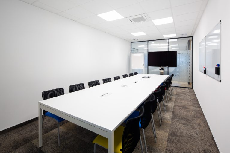 Bureaux de Groupe Qualiconsult, livrés par ADP Group, à Entzheim, septembre 2021.